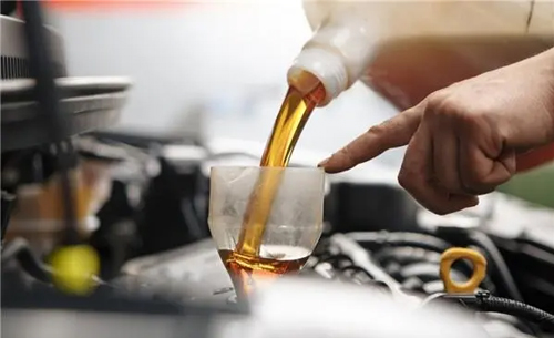 潤(rùn)滑油中基礎(chǔ)油的主要分類(lèi)